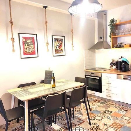 Voukamvilia Boutique Apartment Ágios Matthaíos المظهر الخارجي الصورة